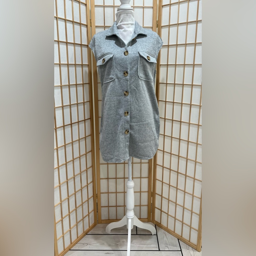 Shein flap pocket Vest Coat without belt 🐚 - Picture 5 of 12